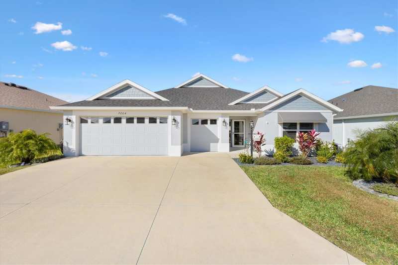 3 bedroom Single Family Residence at 7004 Minchew Circle, Villages Of West Lake Unit No. 56 Pb 78 Pg 96-101, The Villages — photo 1