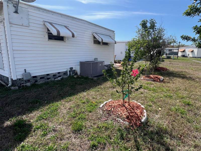2 bedroom Mobile Home at 13225 101st Street #168, Four Seasons Estate Resident Owned Community Inc, Largo — photo 4
