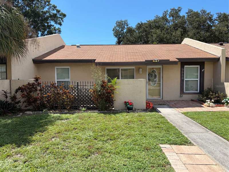 2 bedroom Villa at 9956 88th Street, Bent Tree, Seminole — photo 1