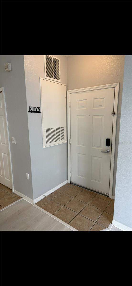 1 bedroom Condominium at 8103 LILLIES WAY #108, VILLA VALENCIA BLDG #8103, ORLANDO — photo 2