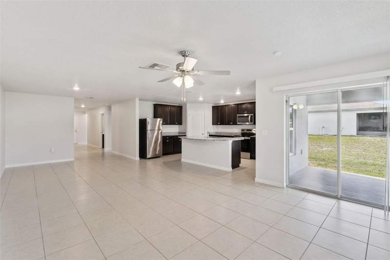 5 bedroom Single Family Residence at 1350 Brenway Drive, Lake Jackson Ridge, Mascotte — photo 5