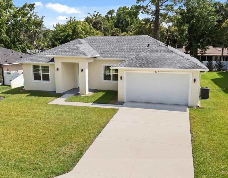 4 bedroom Single Family Residence at 247 Debary Dr, Plantation Estates Unit 05, Debary — photo 1