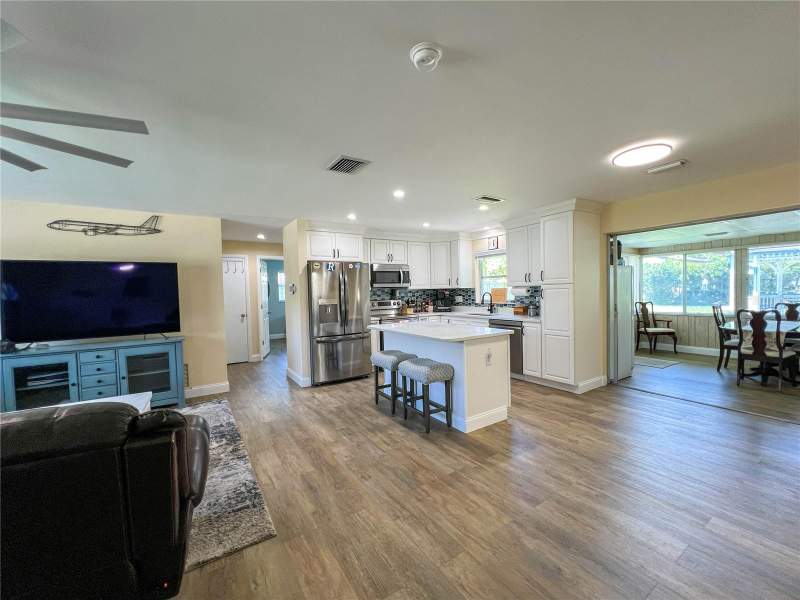 3 bedroom Single Family Residence at 1524 S Fredrica Avenue, Brookhill, Clearwater — photo 5