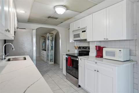 13630 Garris Drive, Hudson FL - photo 13 of 48