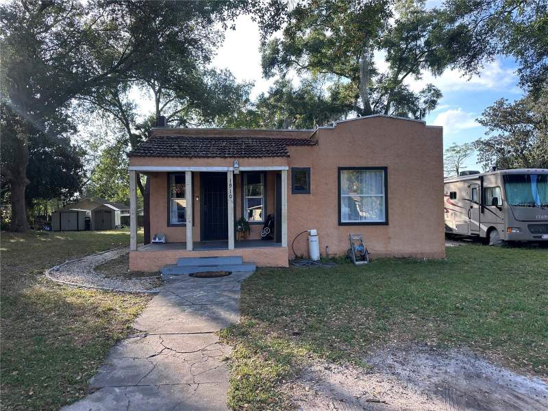 1910 WILLIAM CLARK AVENUE home for sale in Pinehurst