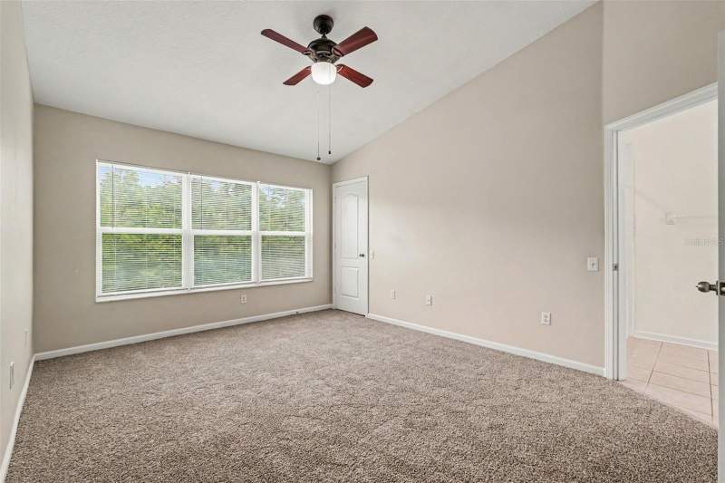3 bedroom Townhouse at 26533 Castleview Way, Bay Cypress Crk, Wesley Chapel — photo 4