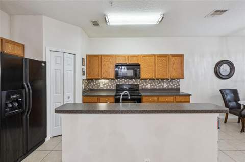 2820 Oakwater Drive, Kissimmee FL - photo 16 of 61