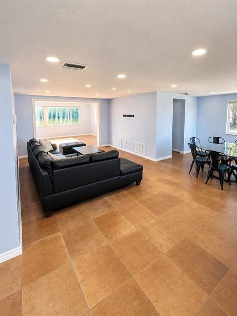 3631 Grayton Drive, New Port Richey FL - photo 7 of 40