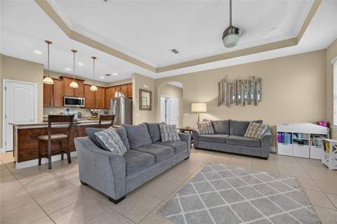 6911 Sail View Lane, Apollo Beach FL - photo 8 of 96