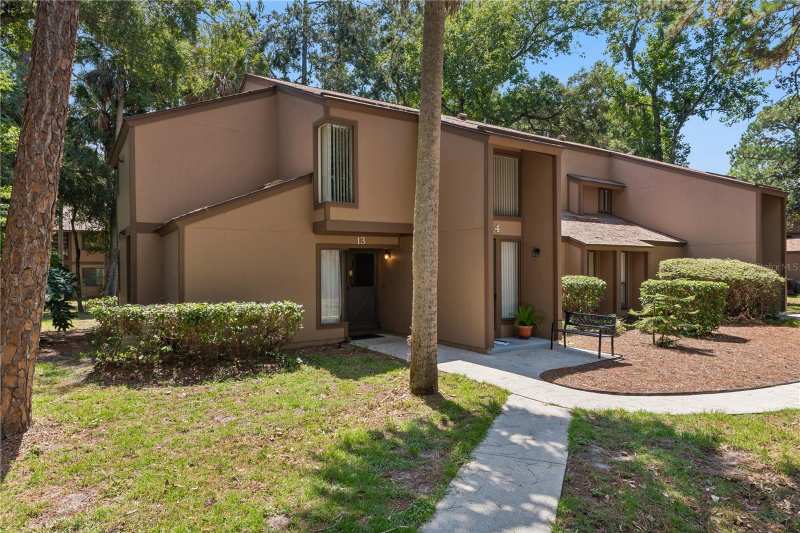 2 bedroom Condominium at 13 Pinehurst Place #13, Fairways Condo, Palm Coast — photo 1
