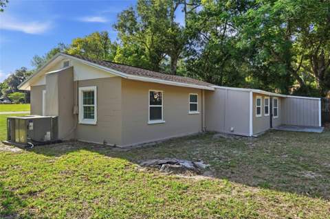 303 Josephine Avenue, Fruitland Park FL - photo 18 of 24