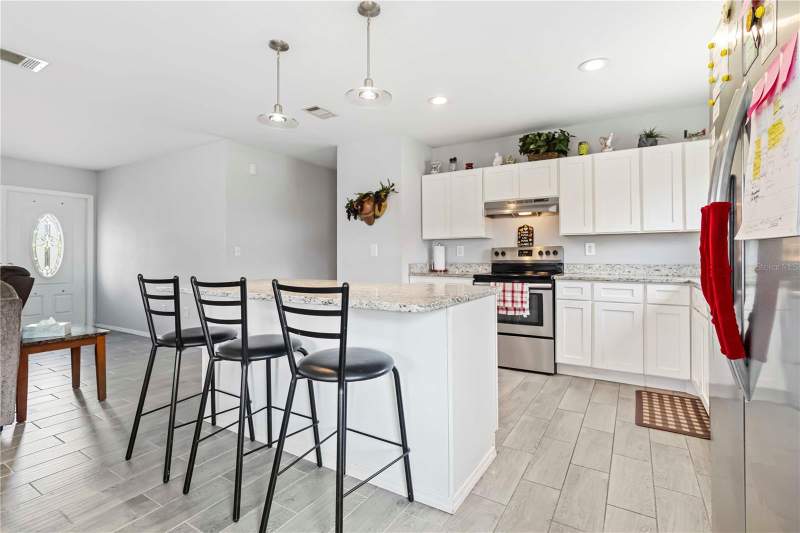 3 bedroom Single Family Residence at 20550 Edgewater Drive, Port Charlotte Sec 070, Port Charlotte — photo 3