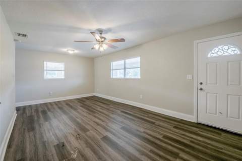 72 Campus View Drive, Orlando FL - photo 7 of 33