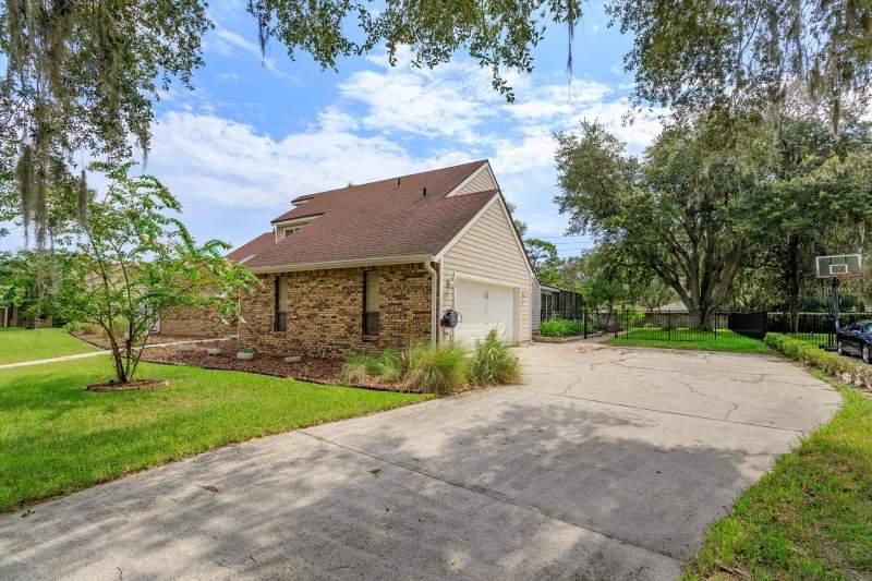 4 bedroom Single Family Residence at 4951 Courtland Loop, Tuskabay Ph 1, Winter Springs — photo 4