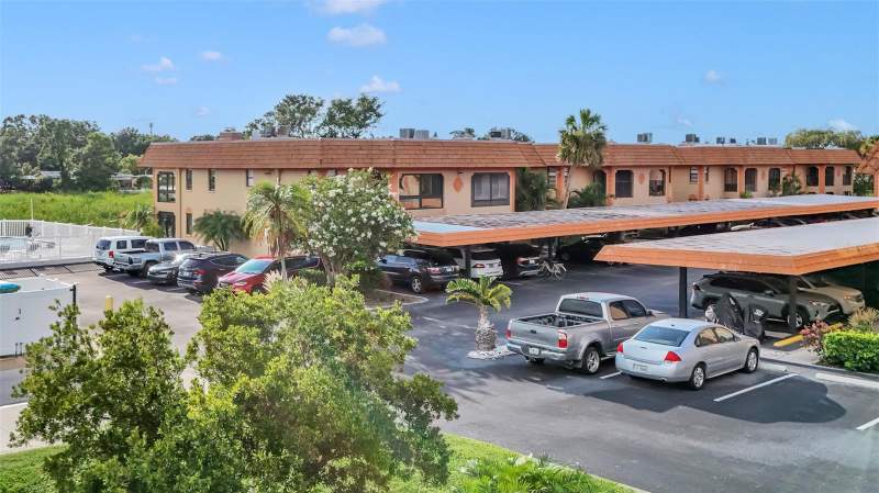 2 bedroom Condominium at 10192 Seminole Island Drive #10192, Willow Point Condo, Largo — photo 3