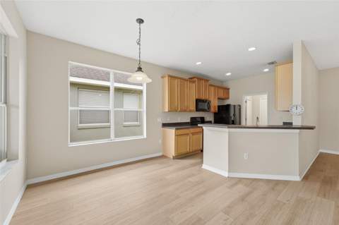185 Venetian Bay Circle, Sanford FL - photo 10 of 44
