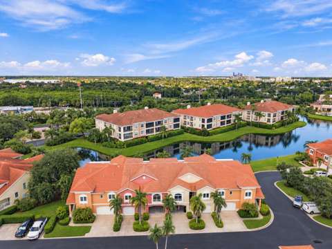 10 Lincoln Avenue, waterfront for sale in St. Petersburg