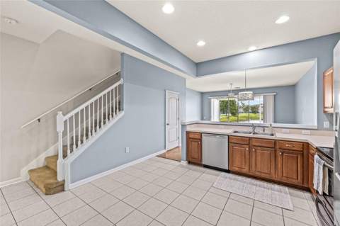 4879 Pond Ridge Drive, Riverview FL - photo 9 of 57