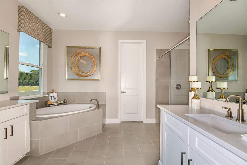 4 bedroom Single Family Residence at 19354 Lochside Lane, Lochside, Mount Dora — photo 4