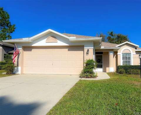 1827 W Nicole Drive, golf community for sale in Lecanto