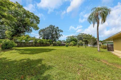 210 S Saturn Avenue, Clearwater FL - photo 18 of 22
