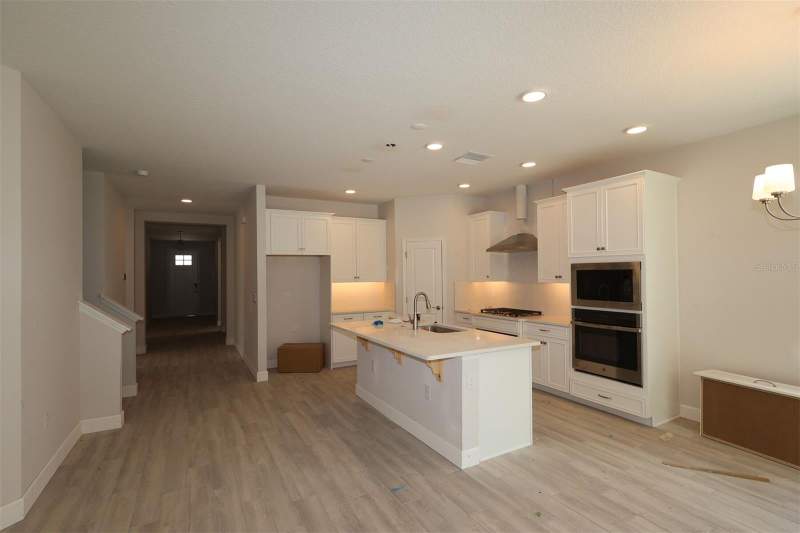 4 bedroom Single Family Residence at 2909 Sweetgrass Lane, Grassmere, Zellwood — photo 4