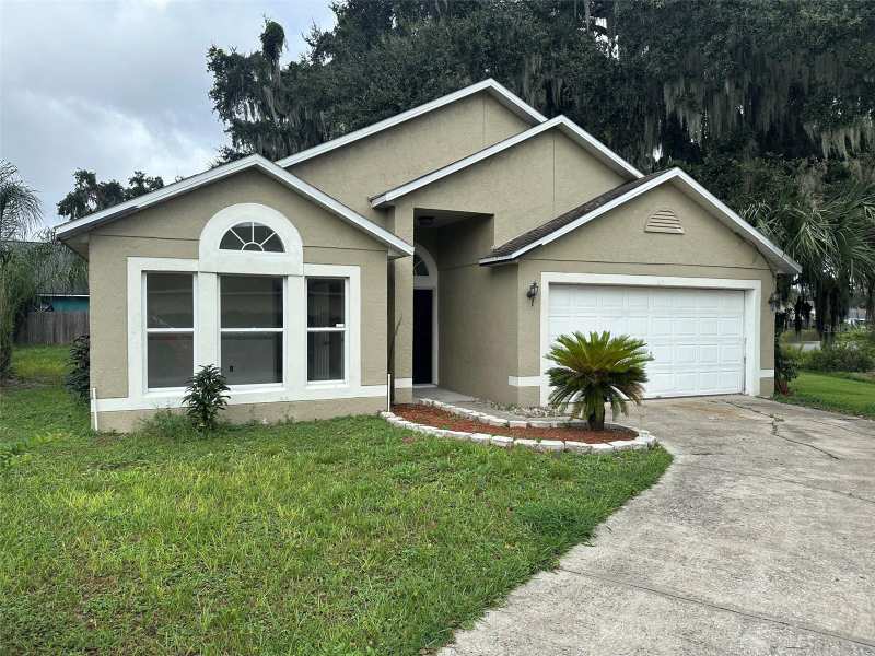 4 bedroom Single Family Residence at 815 Delfino Place, Chase Groves Unit 10, Lake Mary — photo 1