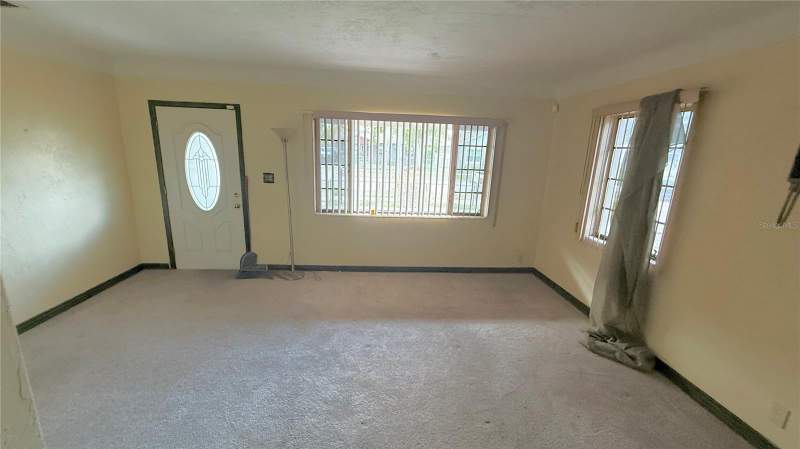 3 bedroom Single Family Residence at 2055 29TH STREET, ROSEMOUND GROVE 2, ST PETERSBURG — photo 3