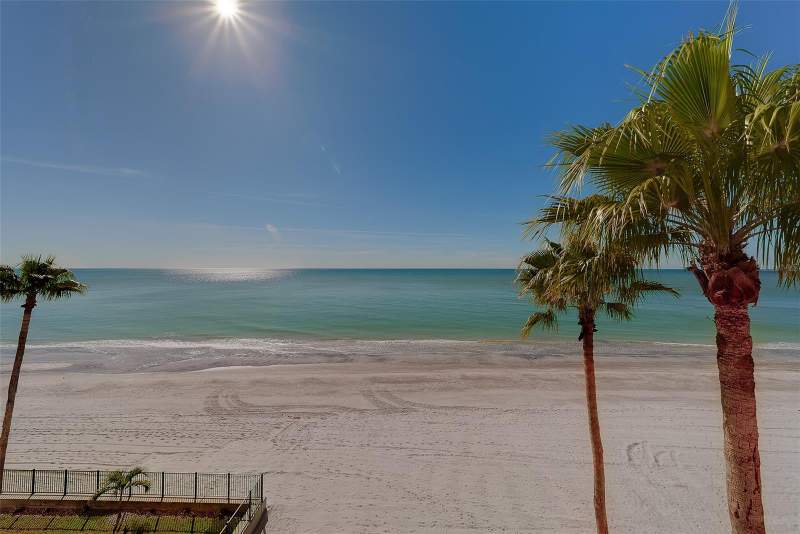 2 bedroom Condominium at 16450 Gulf Boulevard #565, Tides Beach Club Condo, North Redington Beach — photo 3