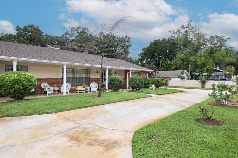 4 bedroom Single Family Residence at 5520 ROCKWOOD AVENUE, JESSAMINE BEACH, ORLANDO — photo 5