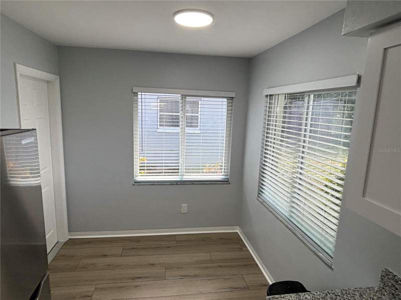 2 bedroom Single Family Residence at 2069 Shadow Lane, Greenbriar, Clearwater — photo 4