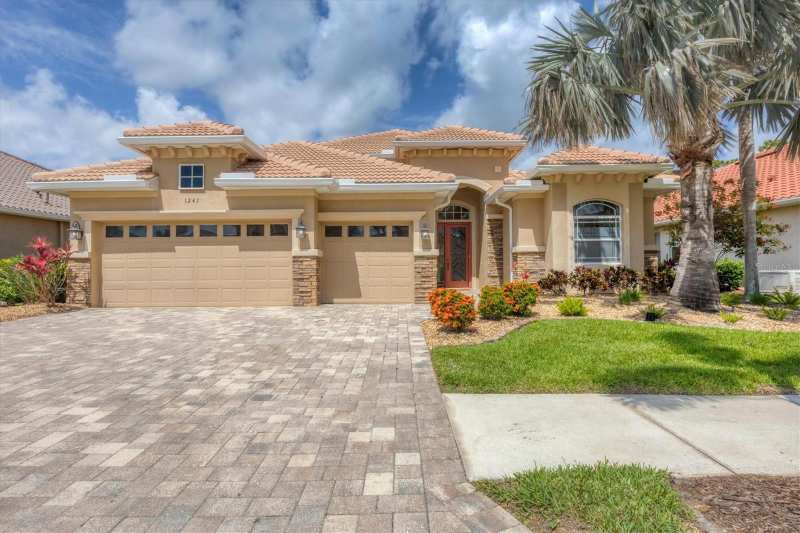 4 bedroom Single Family Residence at 1241 Creek Nine Drive, Heron Creek, North Port — photo 1