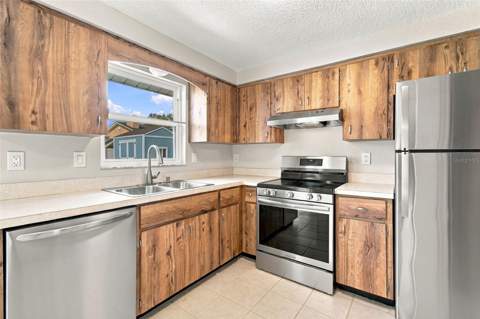 1232 18th Avenue, Seminole FL - photo 6 of 6