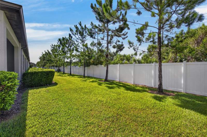 2 bedroom Townhouse at 7617 Ginger Lily Court, Touchstone, Tampa — photo 3
