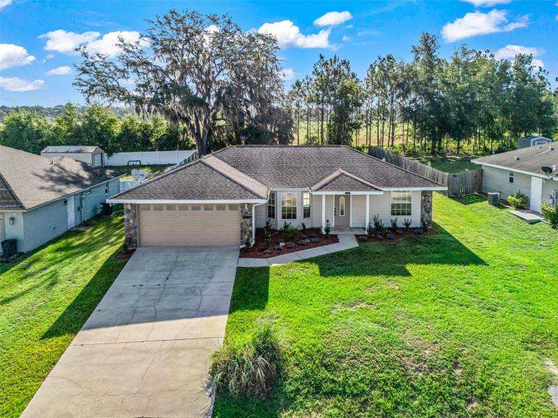 Lake Weir Shores