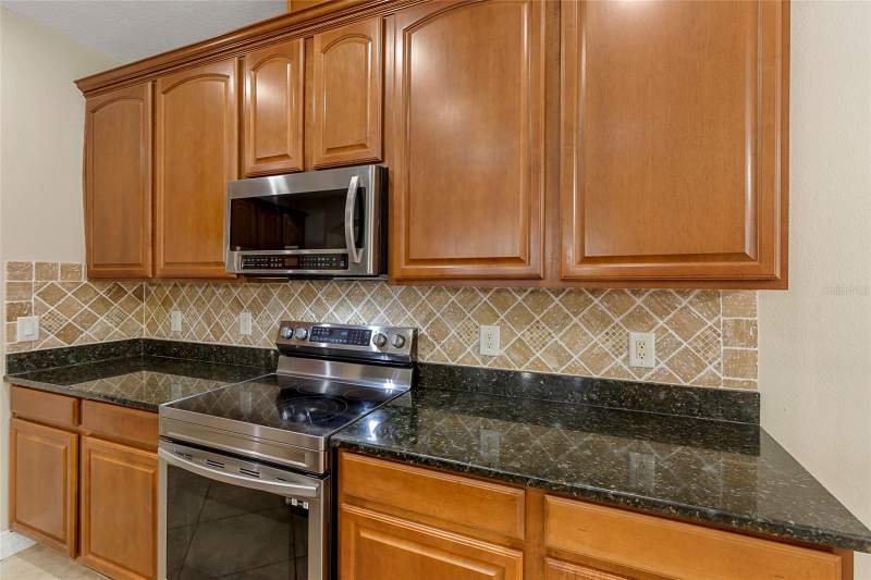 5 bedroom Single Family Residence at 1945 Abbey Ridge Drive, Abbey Trace, Dover — photo 5