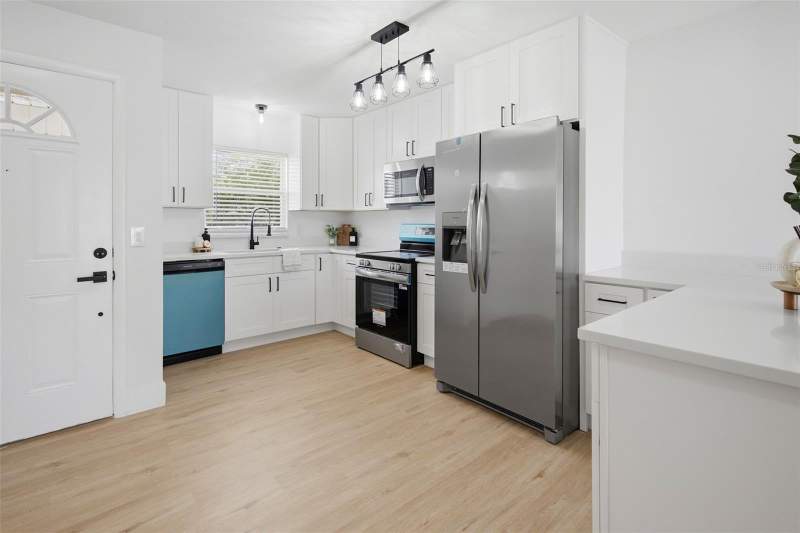 3 bedroom Half Duplex at 3218 Redditt Road, Meadow Cove, Orlando — photo 4