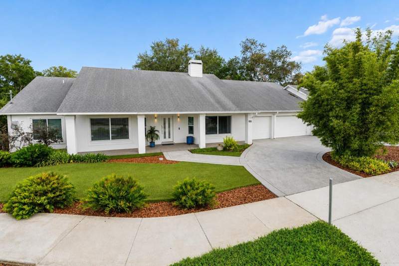 4404 Simmons Road home for sale in SIMMONS ROAD SUB