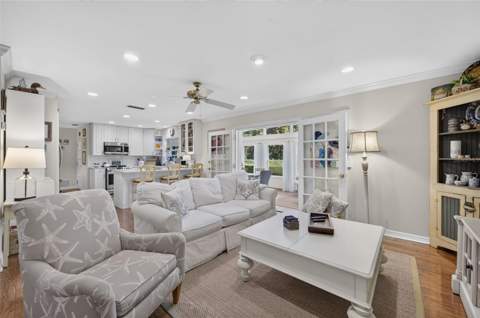 823 Woods Court, Maitland FL - photo 6 of 6