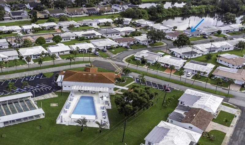 2 bedroom Condominium at 3765 101st Avenue #-, Mainlands Of Tamarac By The Gulf Unit 3 Condo, Pinellas Park — photo 3