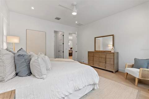 2931 Helen Avenue, Orlando FL - photo 13 of 26