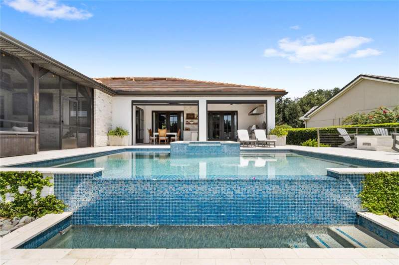 4 bedroom Single Family Residence at 25834 FEATHER RIDGE LANE, HEATHROW COUNTRY ESTATE, SORRENTO — photo 3