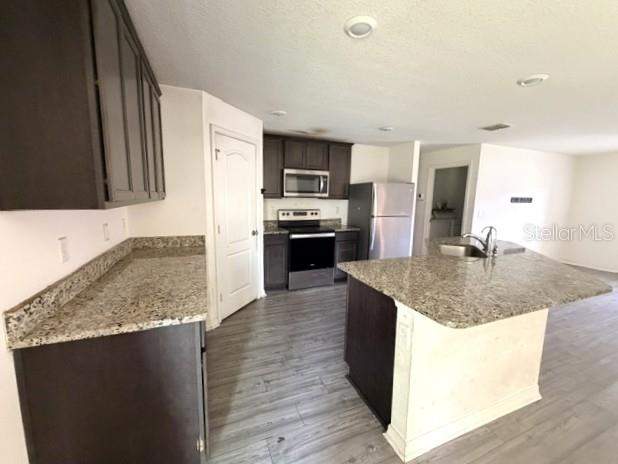 3 bedroom Single Family Residence at 3494 Apple Orchard Drive, Carnell, Deltona — photo 4