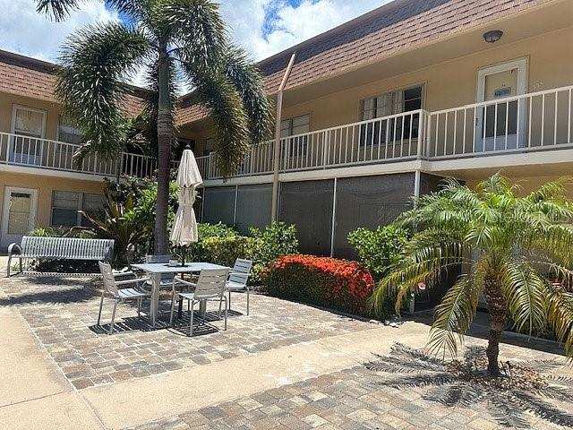 1 bedroom Condominium at 210 Park Boulevard #122, Bristol North, Venice — photo 1