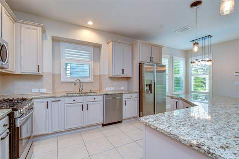 6135 Churchside Drive, Lithia FL - photo 12 of 55