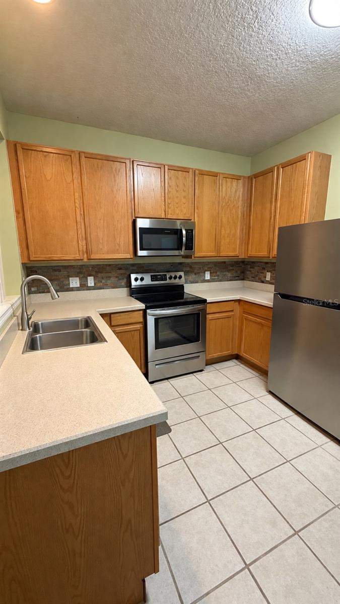 3 bedroom Townhouse at 1462 Siciliano Point, Vistas At Lake Howell, Winter Park — photo 4
