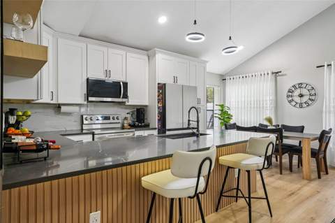 3376 Shorncliffe Lane, Palm Harbor FL - photo 6 of 6