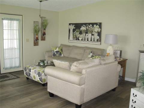 326 Victoria Drive, Haines City FL - photo 7 of 20