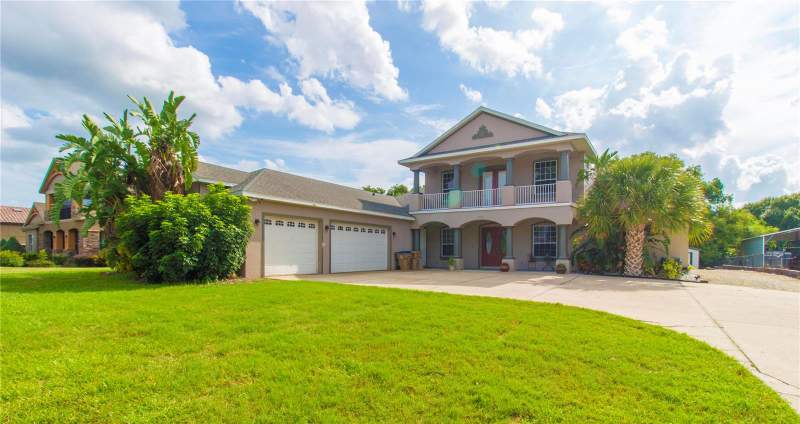 East Lake Shores