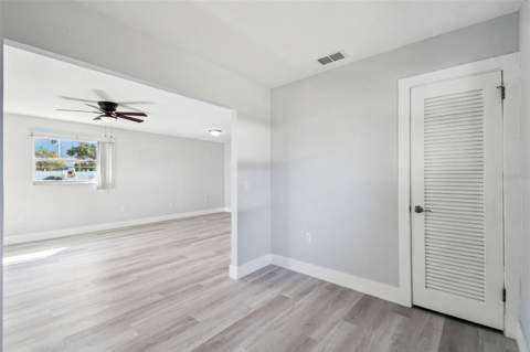 4911 Floramar Terrace, New Port Richey FL - photo 14 of 92
